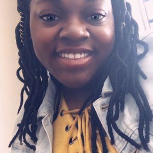 Meet your Posher, Marissa